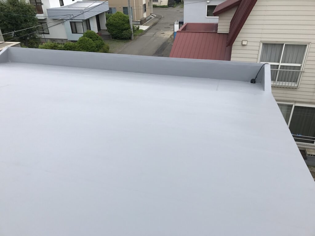 屋根簡易ダクト雨漏り修理