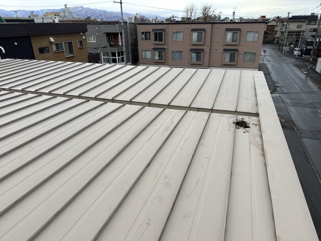 札幌市東区屋根修理工事施工前