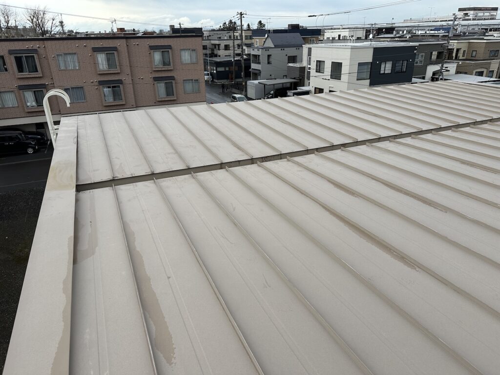 札幌市東区屋根修理工事施工前