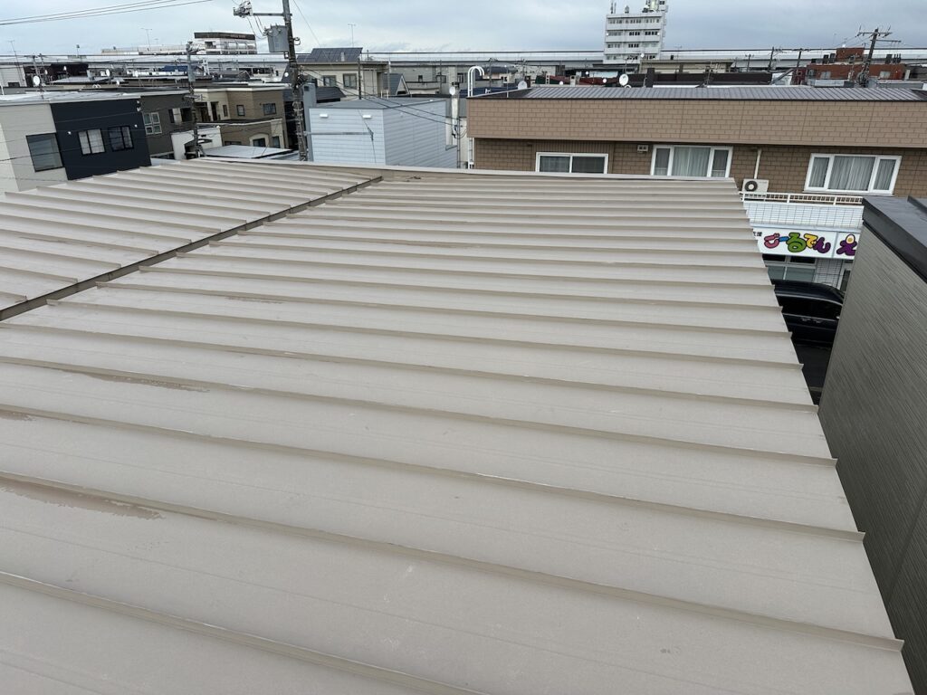 札幌市東区屋根修理工事施工前