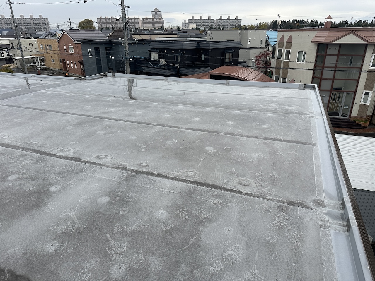 札幌市北区セキスイハイム屋根シート防水工事前の状態