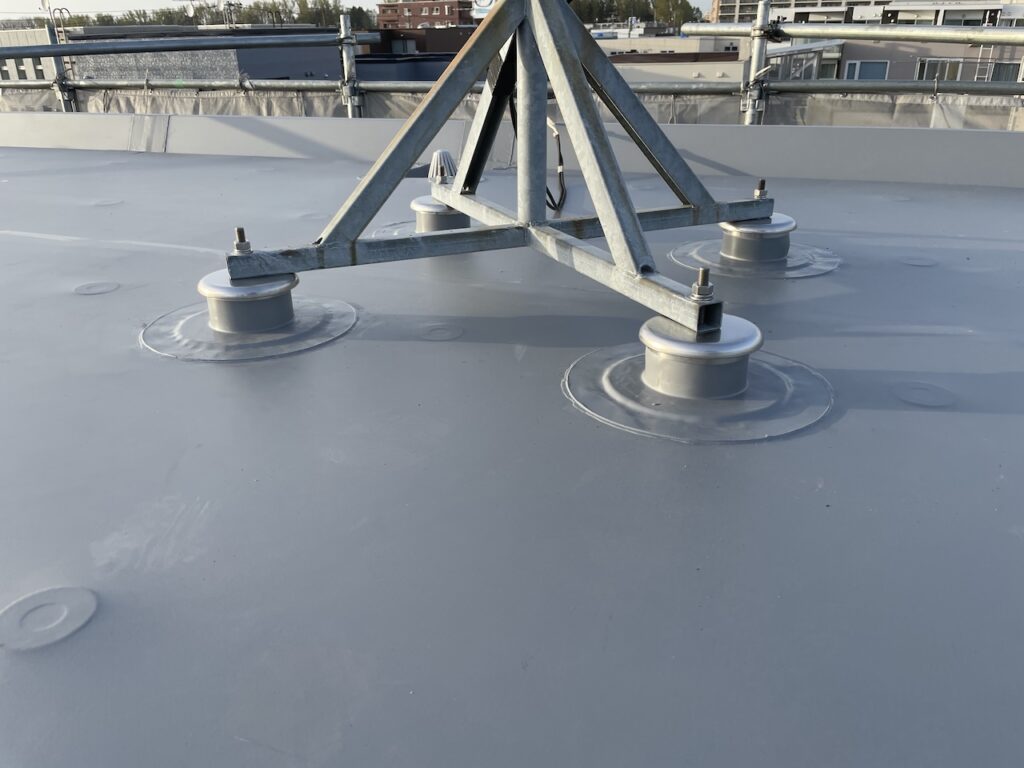 セキスイハイムアンテナ架台の交換（札幌市）