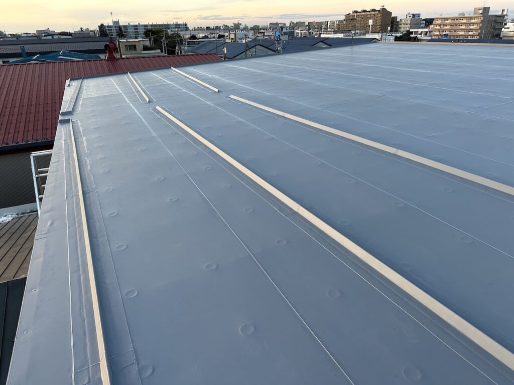 札幌市東区T工場折板屋根リフォーム工事施工後