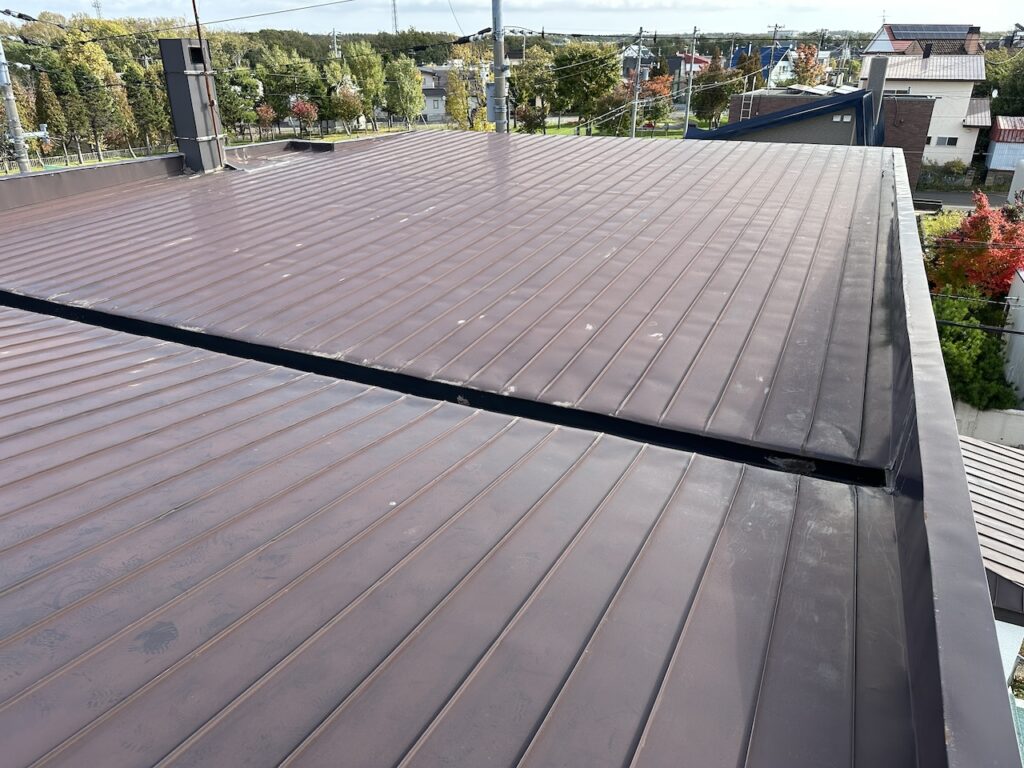 スノーダクト屋根リフォーム工事前の写真 北広島市W様邸