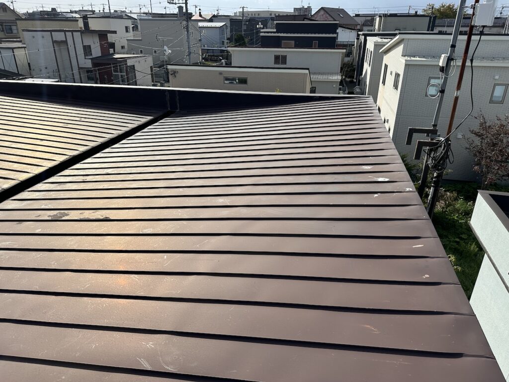 スノーダクト屋根リフォーム工事前の写真 北広島市W様邸