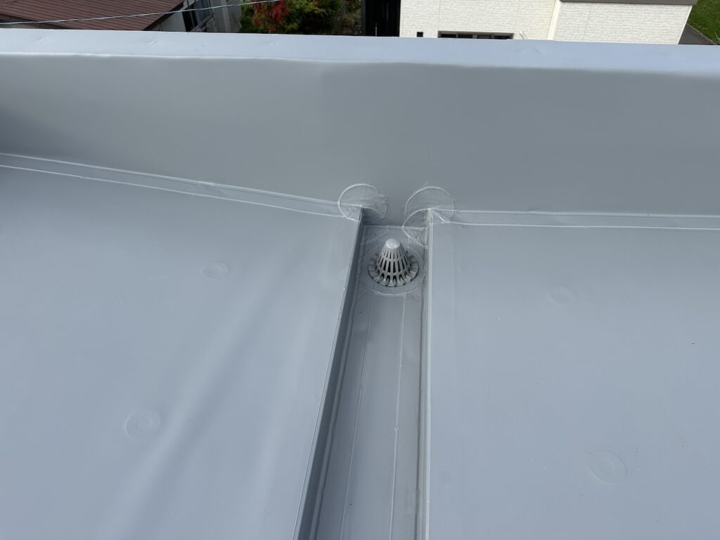 スノーダクト屋根リフォーム工事後の写真 北広島市W様邸