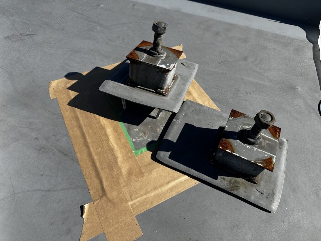 セキスイハイムアンテナ架台の撤去(劣化状態)