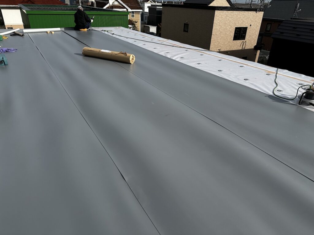 セキスイハイム屋根防水(シートの敷設)