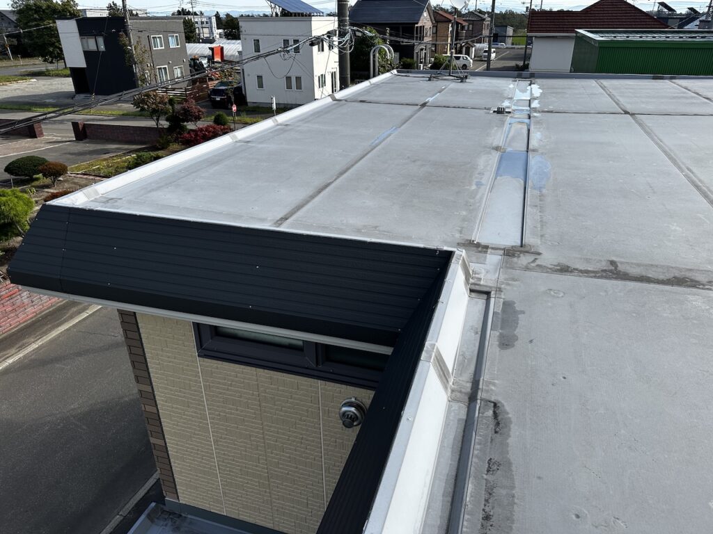 札幌市近郊I様邸セキスイハイム屋根防水リフォーム施工前