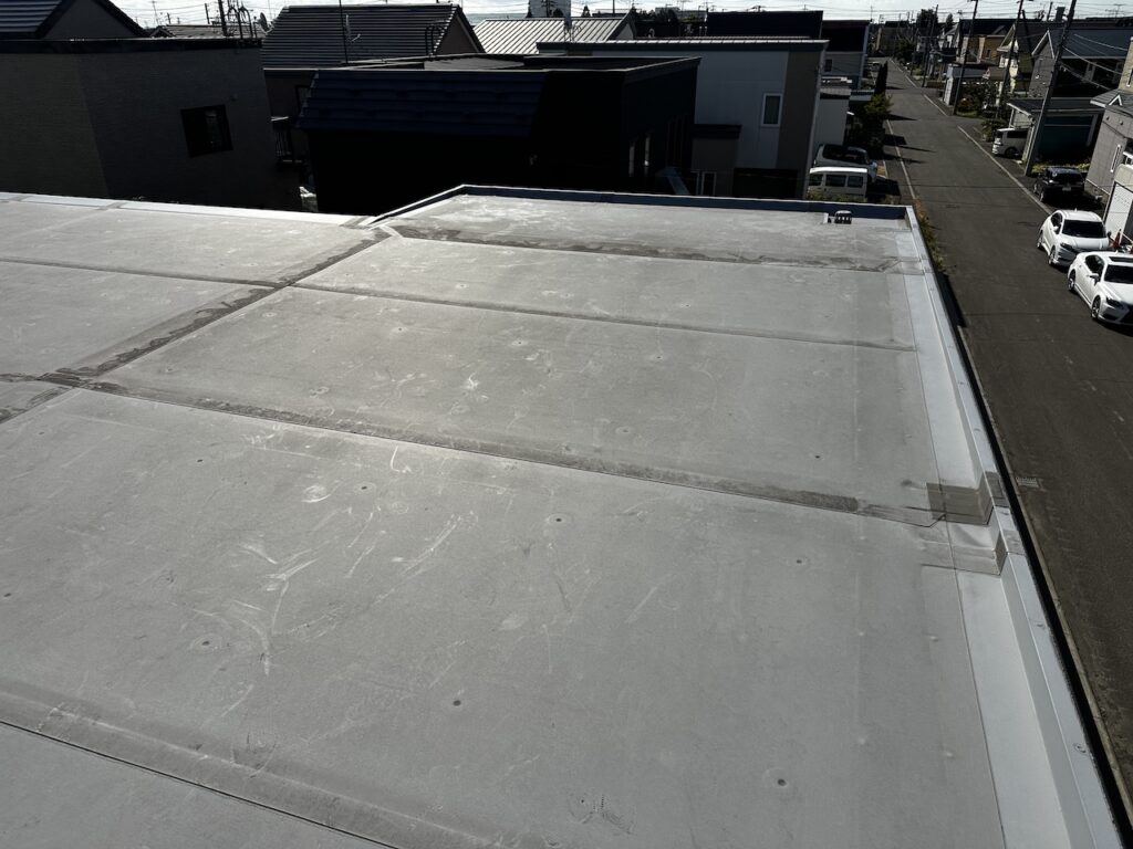 札幌市近郊I様邸セキスイハイム屋根防水リフォーム施工前