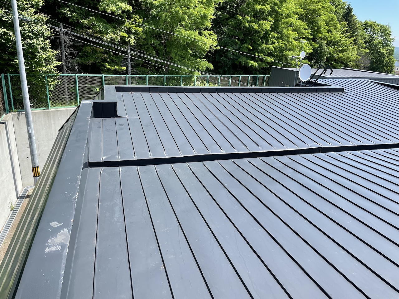 札幌市南区K様邸セキスイハイム屋根防水リフォーム施工前